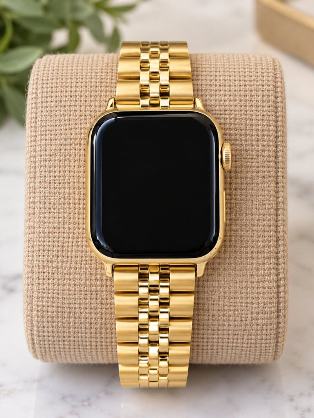 Chansuttpearls Gold Link Apple Watch Band 42 44 45 49mm NWT MSRP $55